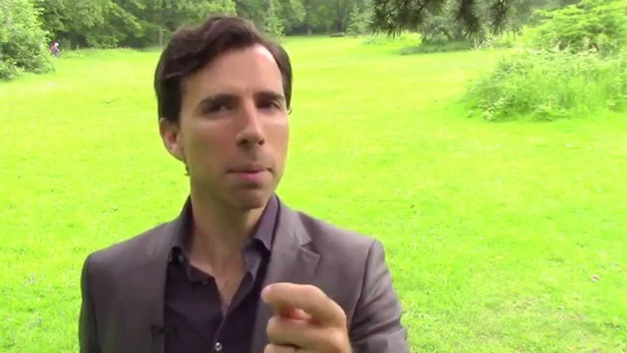 Vidéos de Max Piccinini : 2 x 7 moyens d’avoir une vie misérable