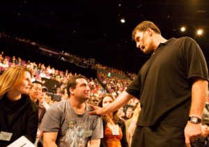 UPW - Tony Robbins coache un participant