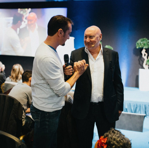 Roger Lannoy, le coach PNL accrédité Tony Robbins